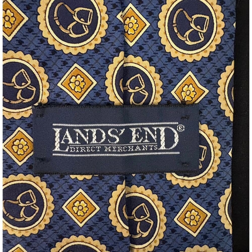 Lands’ End Men’s Silk Tie Equestrian Geometric Medallion Pattern Classic 58”